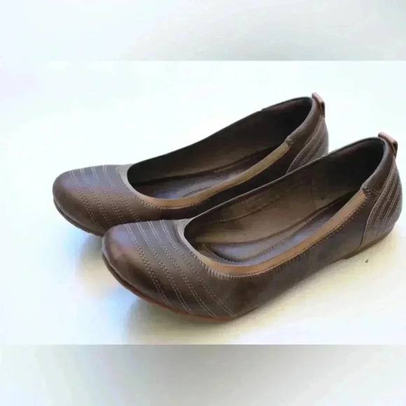 Timberland flats - Picture 1 of 14